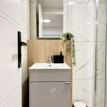 Modern Mokotow Varšava